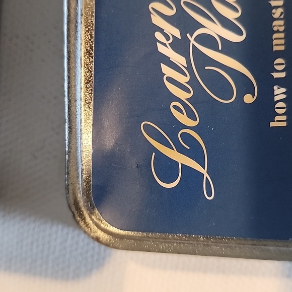 Harmonica with metal box and book - Picture 9 of 9